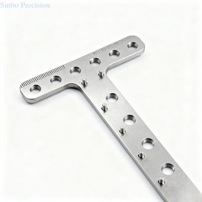 China Precision CNC Machining Services for Titanium Alloy Fracture Fixation Plates Medical Implant Manufacturing